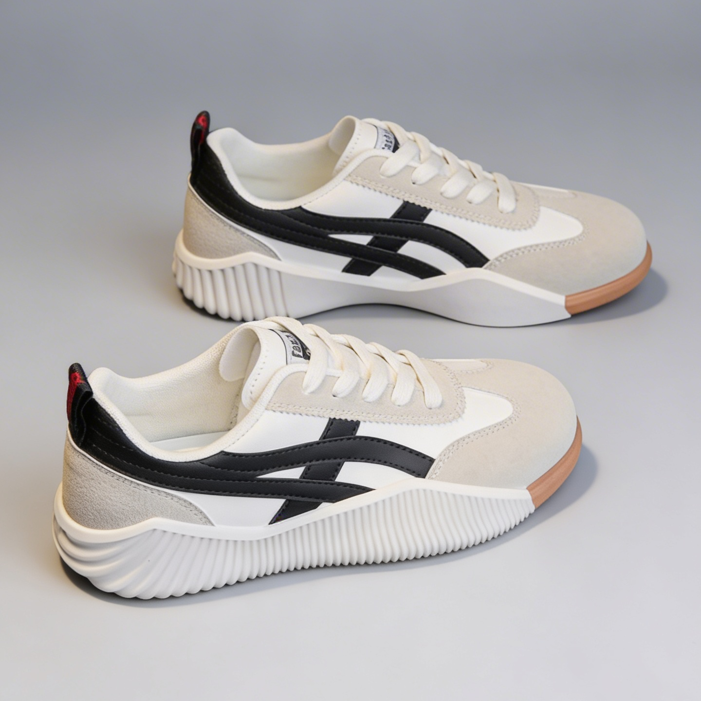 Neah | Women’s Walking Sneakers